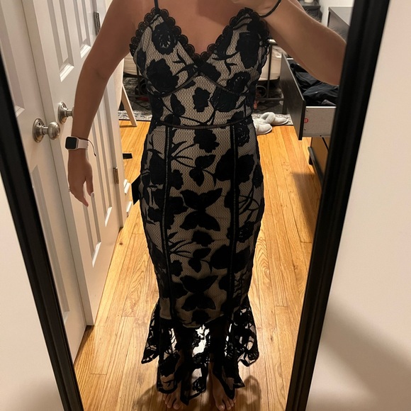 LULUS Navy Blue Floral Mesh Lace Trumpet Midi Dress Size XS NWT - Picture 2 of 3